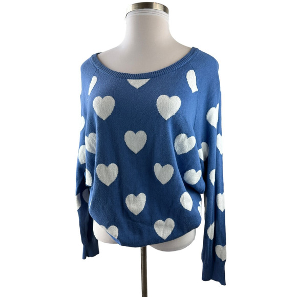 NWT Torrid Heart Print Sweater Blue White Wide Crew Neck Women's Plus Size 2 2X - Picture 2 of 12